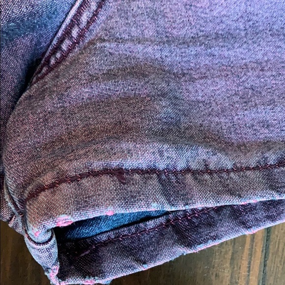 L.e.i. Jean Shorts - Picture 3 of 3